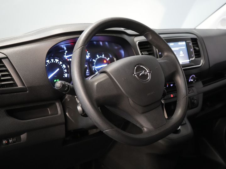 Opel Vivaro Bestelbus 2.0 HDi 145 pk Aut. L2 BPM VRIJ! NL Auto/ Carplay/ Cruise/ Camera/ Navi/ Trekhaak