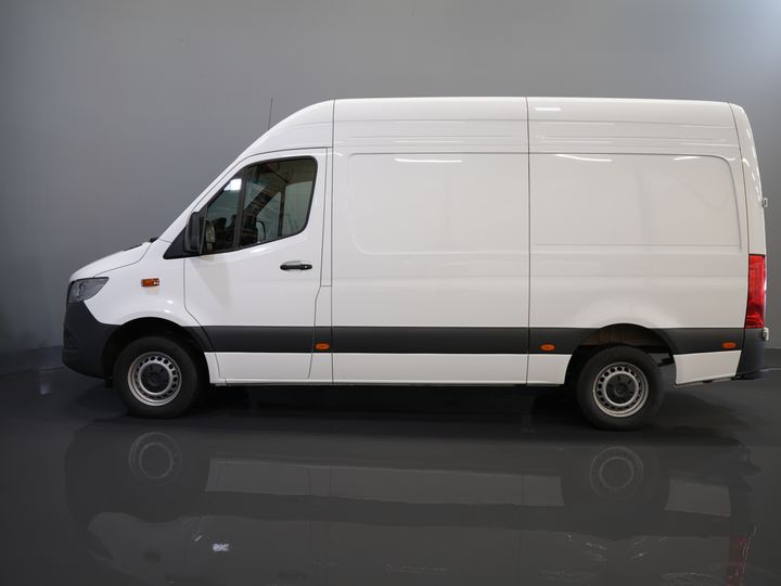 Mercedes-Benz Sprinter Bestelbus 317 CDI Aut. L2H2 BPM VRIJ! Gev.Stoel/ 270 Gr.Deuren/ Stoelverw./ Navi/ Camera/ Cruise/ Airco/ DAB