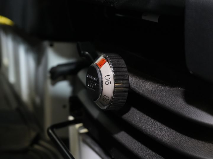 Mercedes-Benz Sprinter Bestelbus 317 CDI Aut. L2H2 BPM VRIJ! Gev.Stoel/ 270 Gr.Deuren/ Stoelverw./ Navi/ Camera/ Cruise/ Airco/ DAB