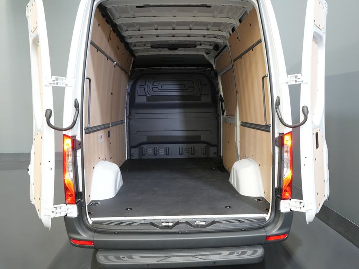 Mercedes-Benz Sprinter Furgon 317 Aut. L2H2 Bez podatku BPM! LED/ Podgrzewane fotele/ Nawigacja/ Kamera/ Wykończenie drewniane/ Tempomat
