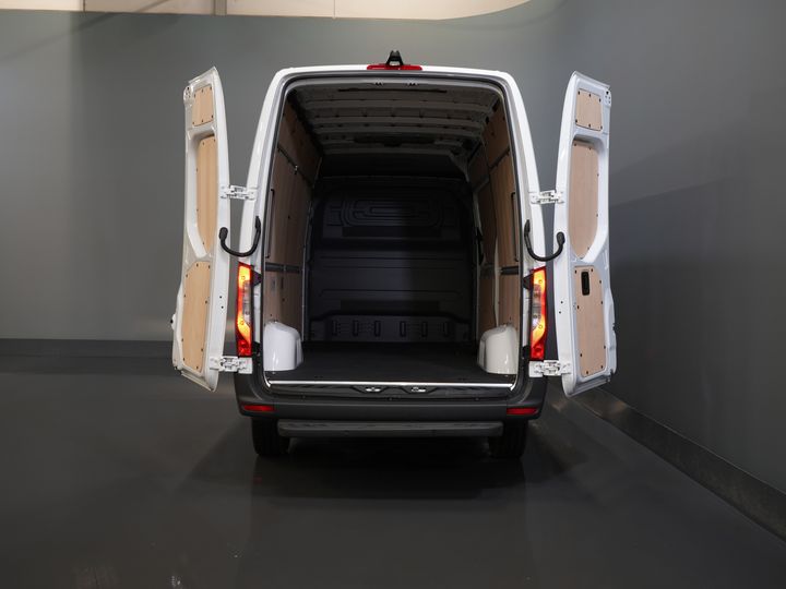 Mercedes-Benz Sprinter Furgon 317 Aut. L2H2 Bez podatku BPM! LED/ Podgrzewane fotele/ Nawigacja/ Kamera/ Wykończenie drewniane/ Tempomat