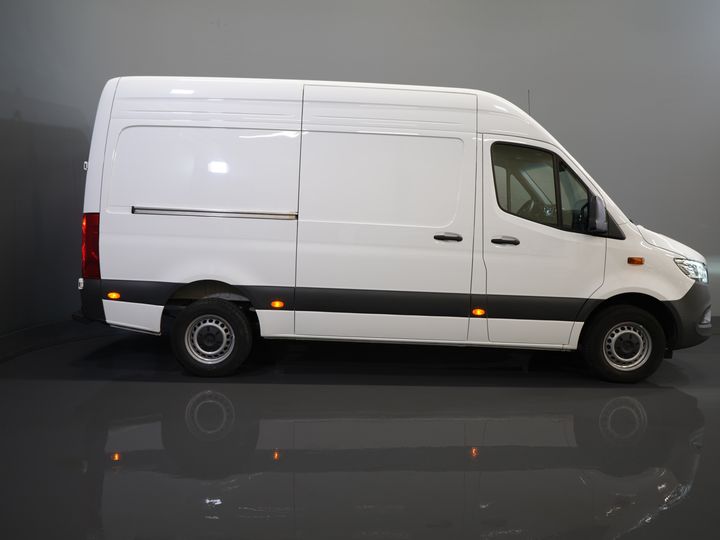 Mercedes-Benz Sprinter Furgon 317 Aut. L2H2 Bez podatku BPM! LED/ Podgrzewane fotele/ Nawigacja/ Kamera/ Wykończenie drewniane/ Tempomat