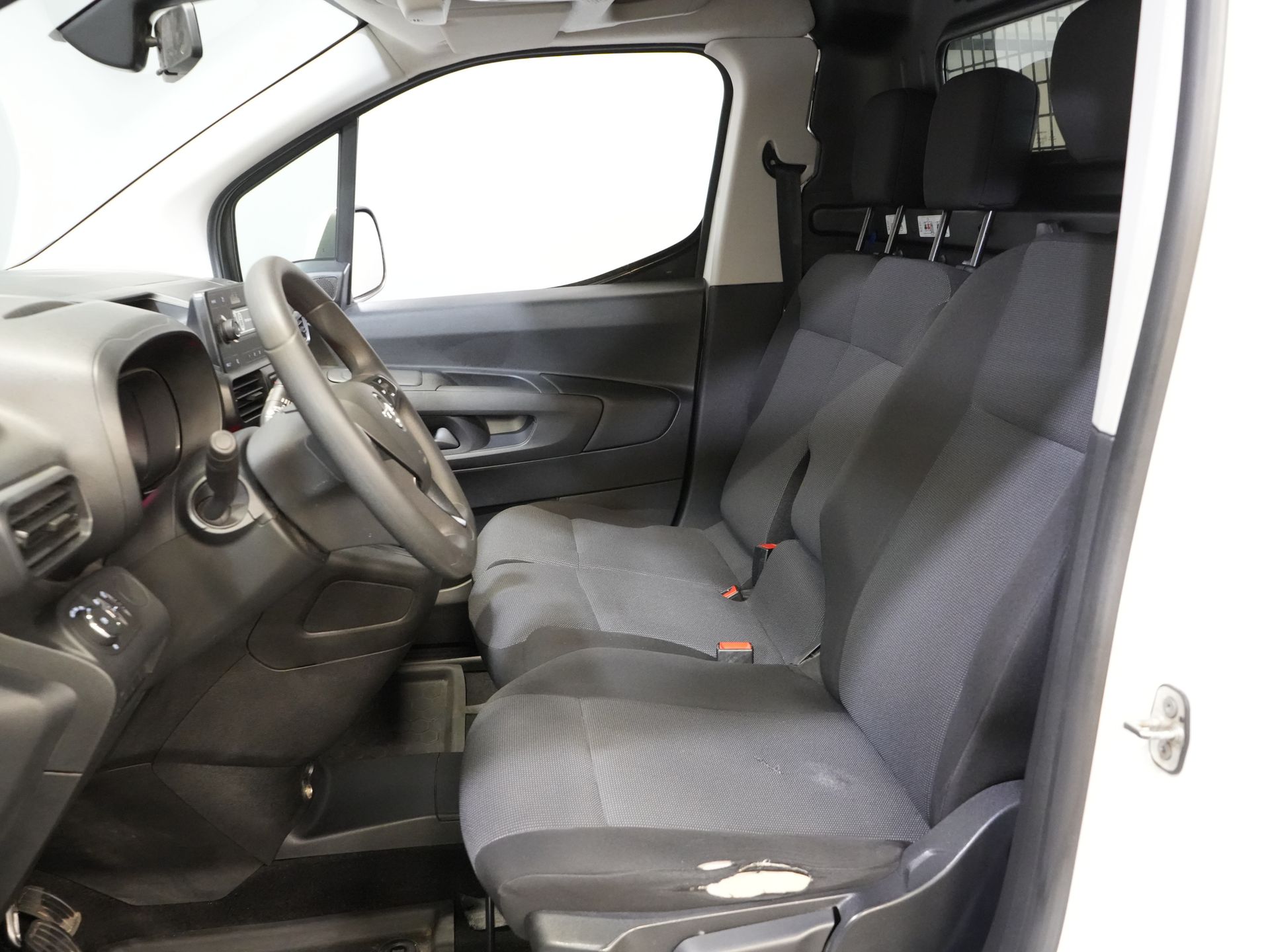 Opel Combo Bestelbus 1.5D 100 pk L2 BPM VRIJ! 3 Pers./ Airco/ Cruise/ PDC