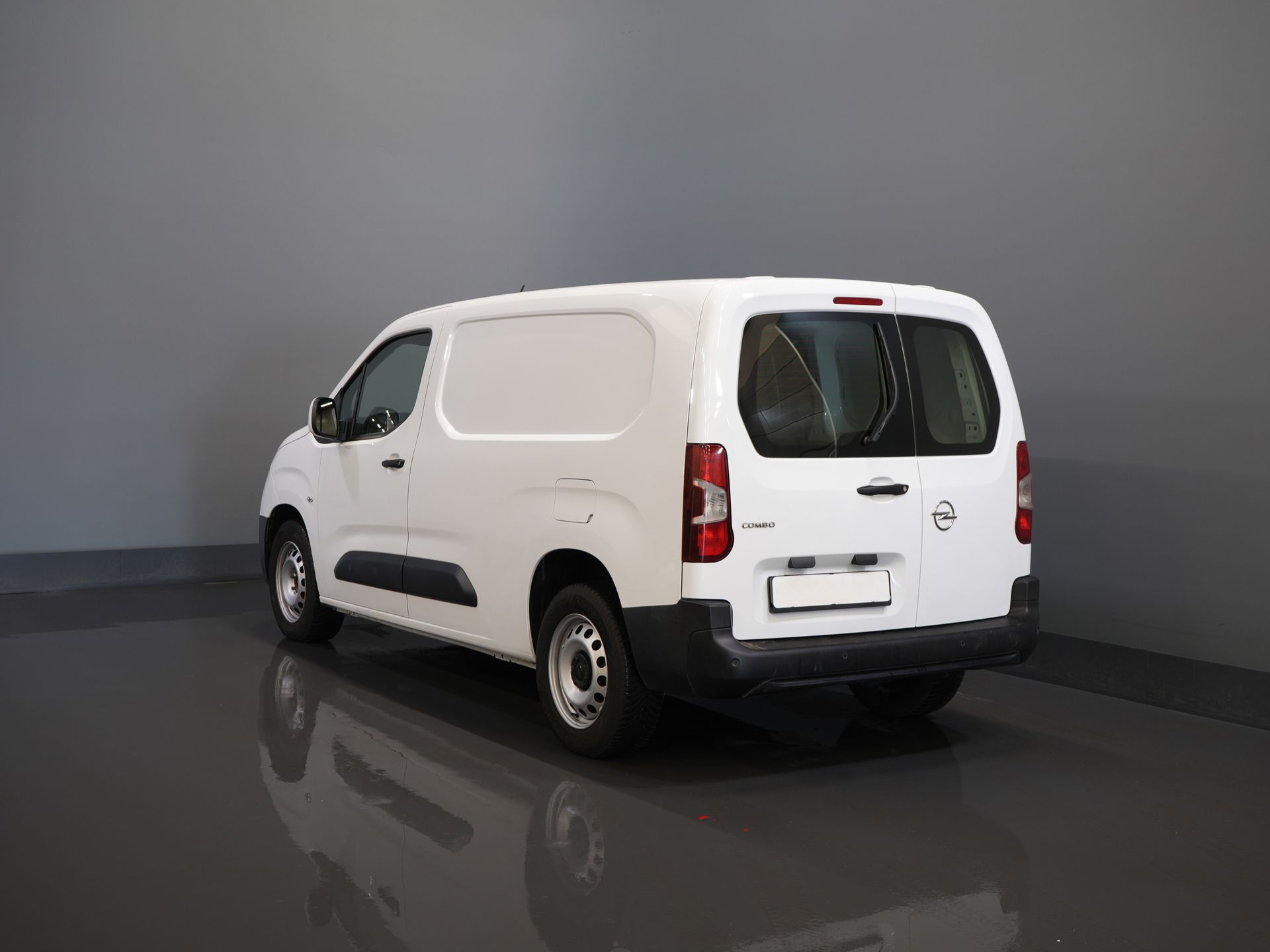 Opel Combo Bestelbus 1.5D 100 pk L2 BPM VRIJ! 3 Pers./ Airco/ Cruise/ PDC