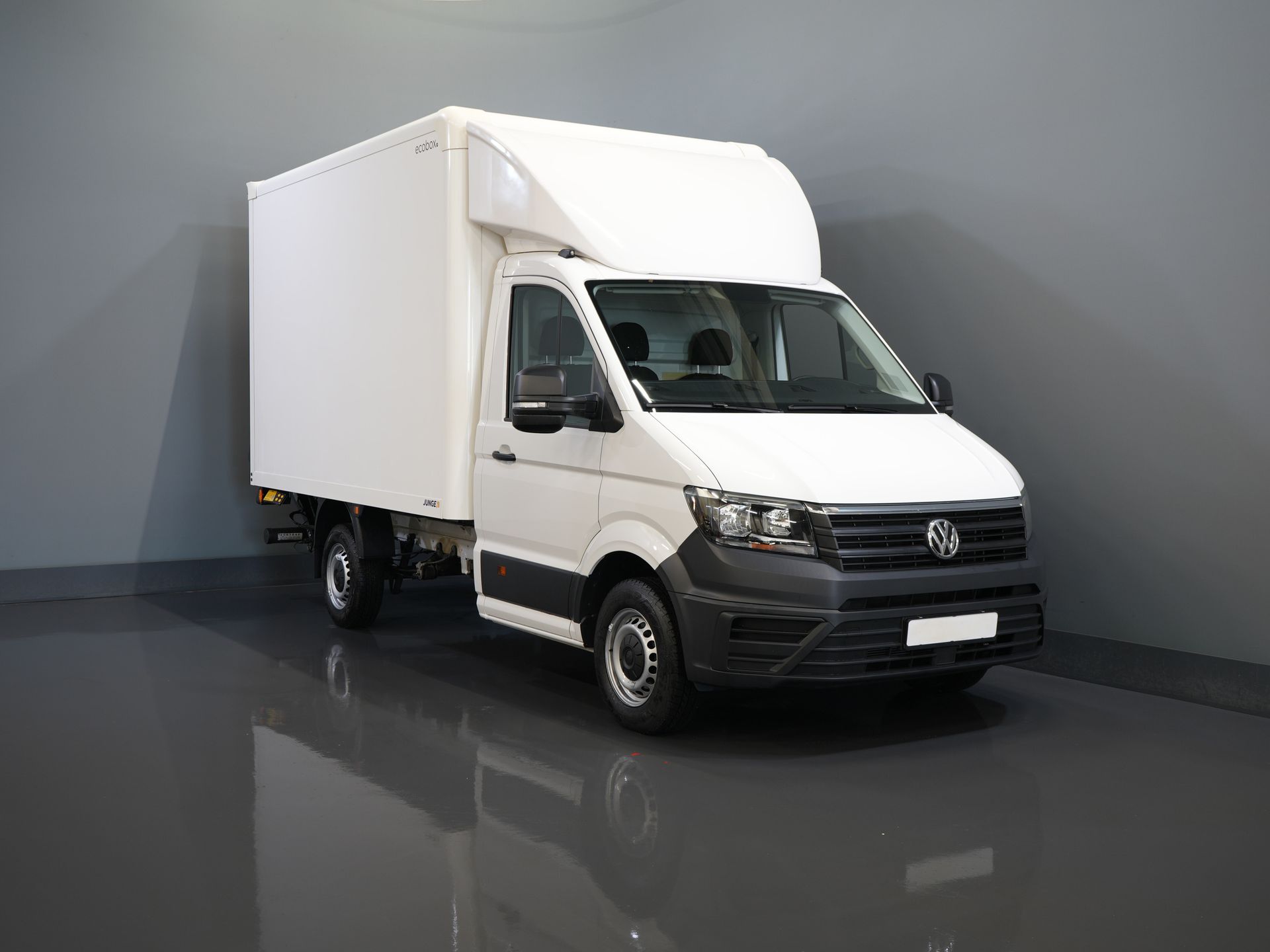 Volkswagen Crafter Bakwagen 35 2.0 TDI 180 pk DSG Aut. BPM VRIJ! 350x208x210 Laadklep/ Spoiler/ Navi/ Carplay/ Camera/ Airco