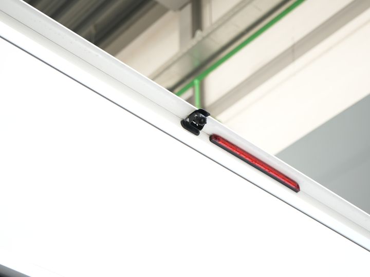 Volkswagen Crafter Bakwagen 35 2.0 TDI 180 pk DSG Aut. BPM VRIJ! 350x208x210 Laadklep/ Spoiler/ Navi/ Carplay/ Camera/ Airco