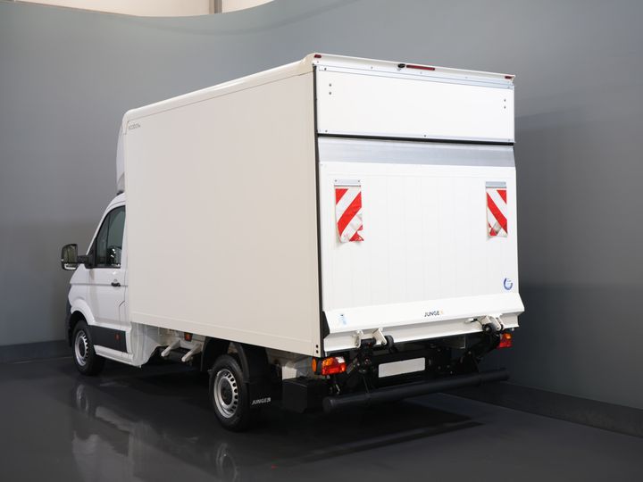 Volkswagen Crafter Bakwagen 35 2.0 TDI 180 pk DSG Aut. BPM VRIJ! 350x208x210 Laadklep/ Spoiler/ Navi/ Carplay/ Camera/ Airco