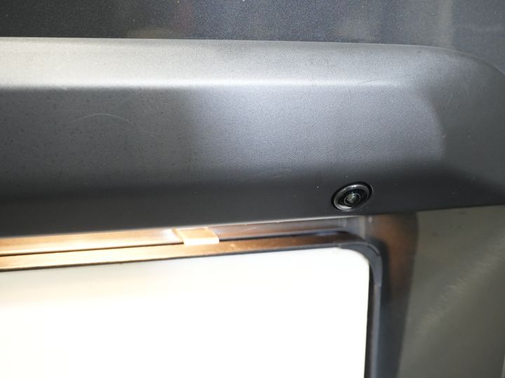 Peugeot Expert Van 2.0 HDi 145 CP Aut DC Double Cab 6 Pers./ Navi/ Carplay/ Camera/ PDC/ Cruise/ Airco