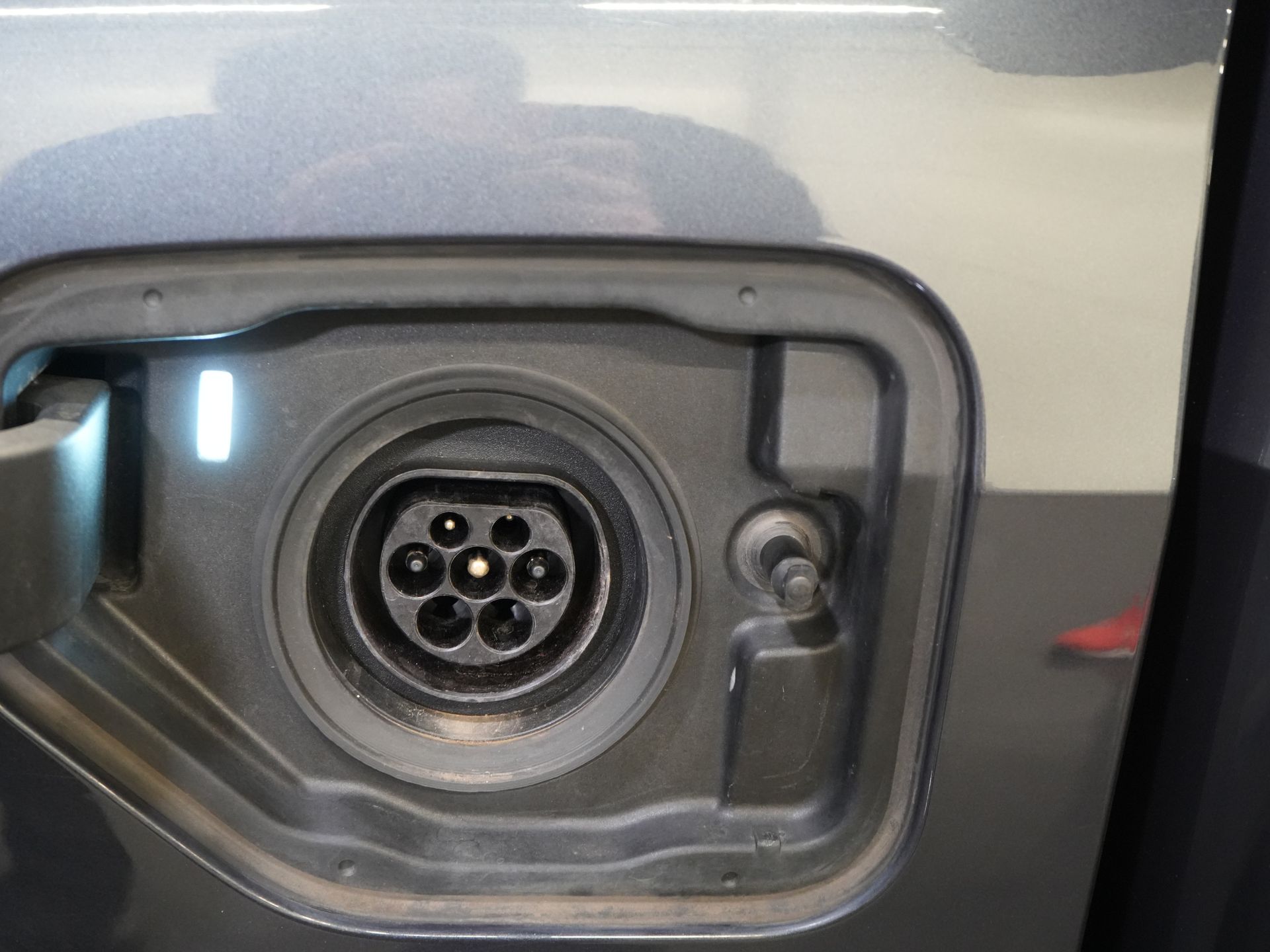 BMW X5 SUV xDrive45e High Executive MPack/ Pano/ Memory/ Seatvent./ Elek.Valve/ Elek.Towbar/ Leather/ Adapt.Cruise/ 21