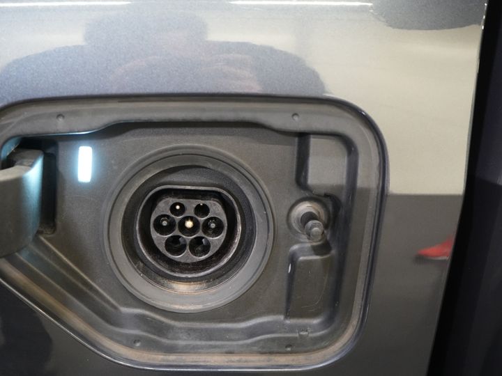 BMW X5 SUV xDrive45e High Executive MPack/ Pano/ Memory/ Seatvent./ Elek.Valve/ Elek.Towbar/ Leather/ Adapt.Cruise/ 21