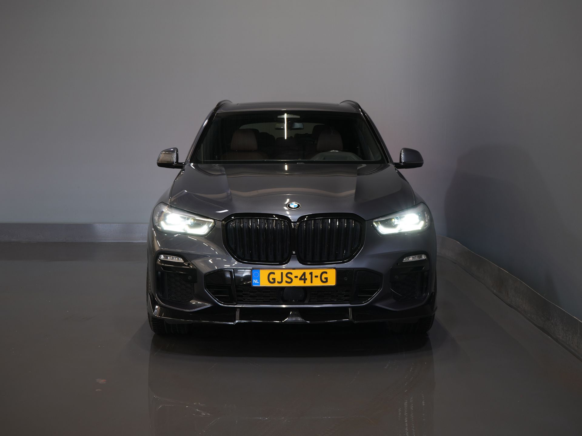 BMW X5 SUV xDrive45e High Executive MPack/ Pano/ Memory/ Seatvent./ Elek.Valve/ Elek.Towbar/ Leather/ Adapt.Cruise/ 21