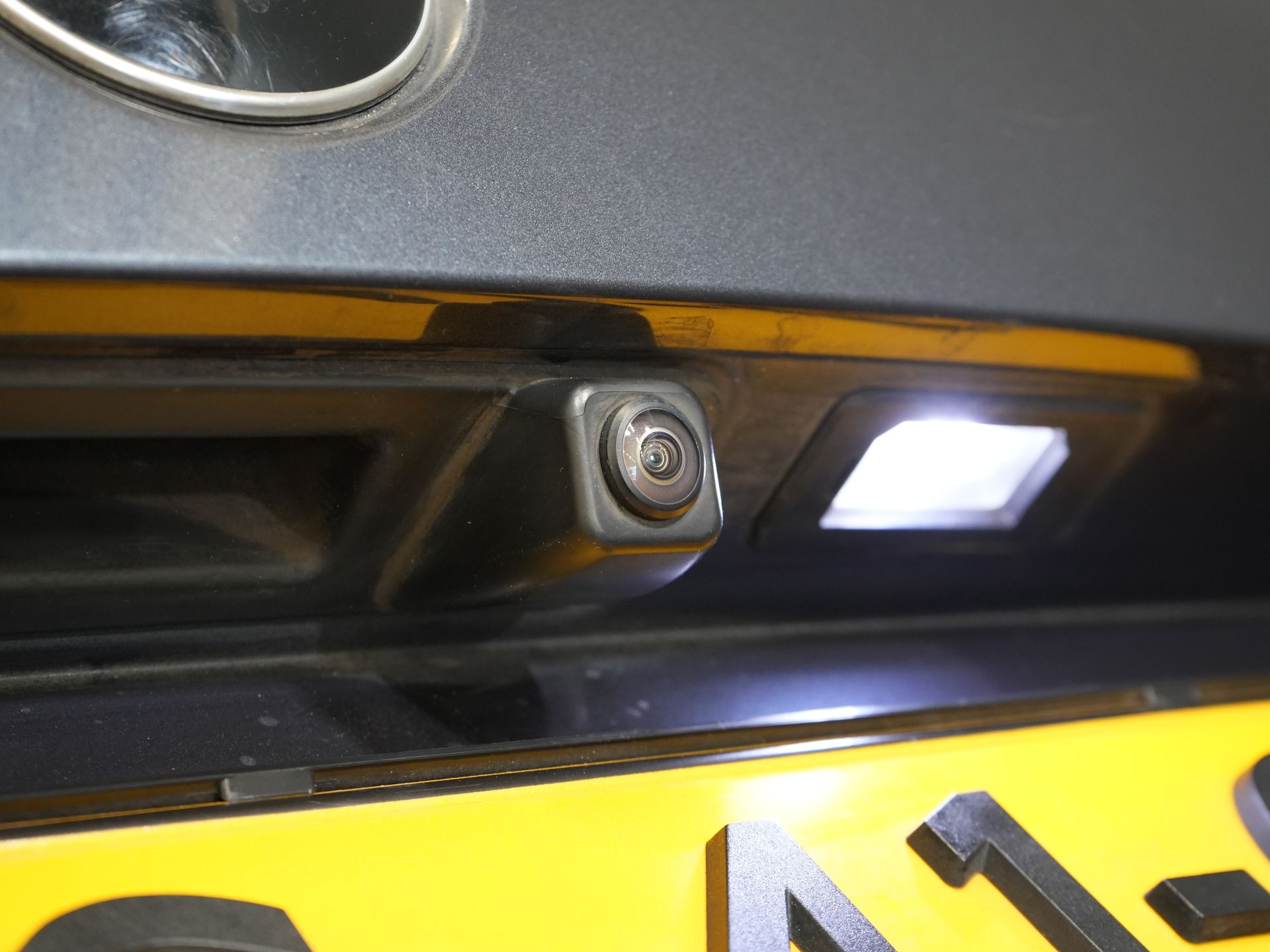 BMW X5 SUV xDrive45e High Executive MPack/ Pano/ Memory/ Seatvent./ Elek.Valve/ Elek.Towbar/ Leather/ Adapt.Cruise/ 21