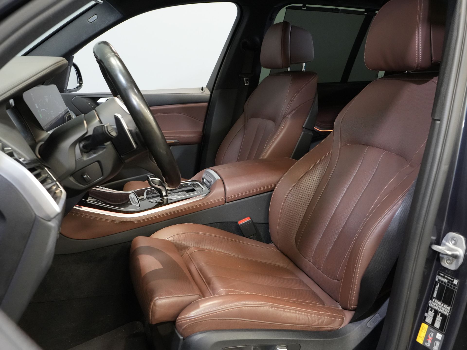 BMW X5 SUV xDrive45e High Executive MPack/ Pano/ Memory/ Seatvent./ Elek.Valve/ Elek.Towbar/ Leather/ Adapt.Cruise/ 21