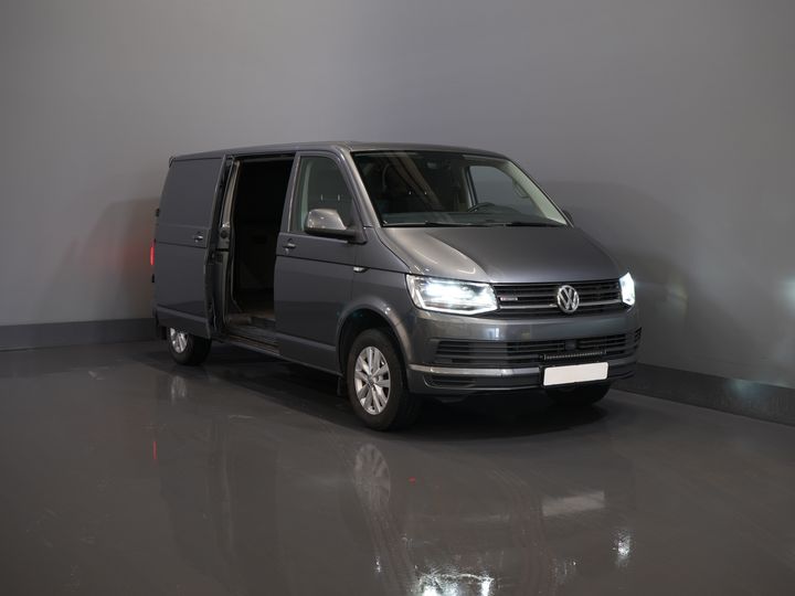 Volkswagen Transporter Van 2.0 TDI 150 к.с. DSG Aut. 4Motion L2 BPM БЕЗКОШТОВНО! 4х4/ 2х зсувні двері/ LED/ Адапт. Круїз/ Сигналізація/ Підігрів сидінь/ LMV/ Камера/ Кондиціонер