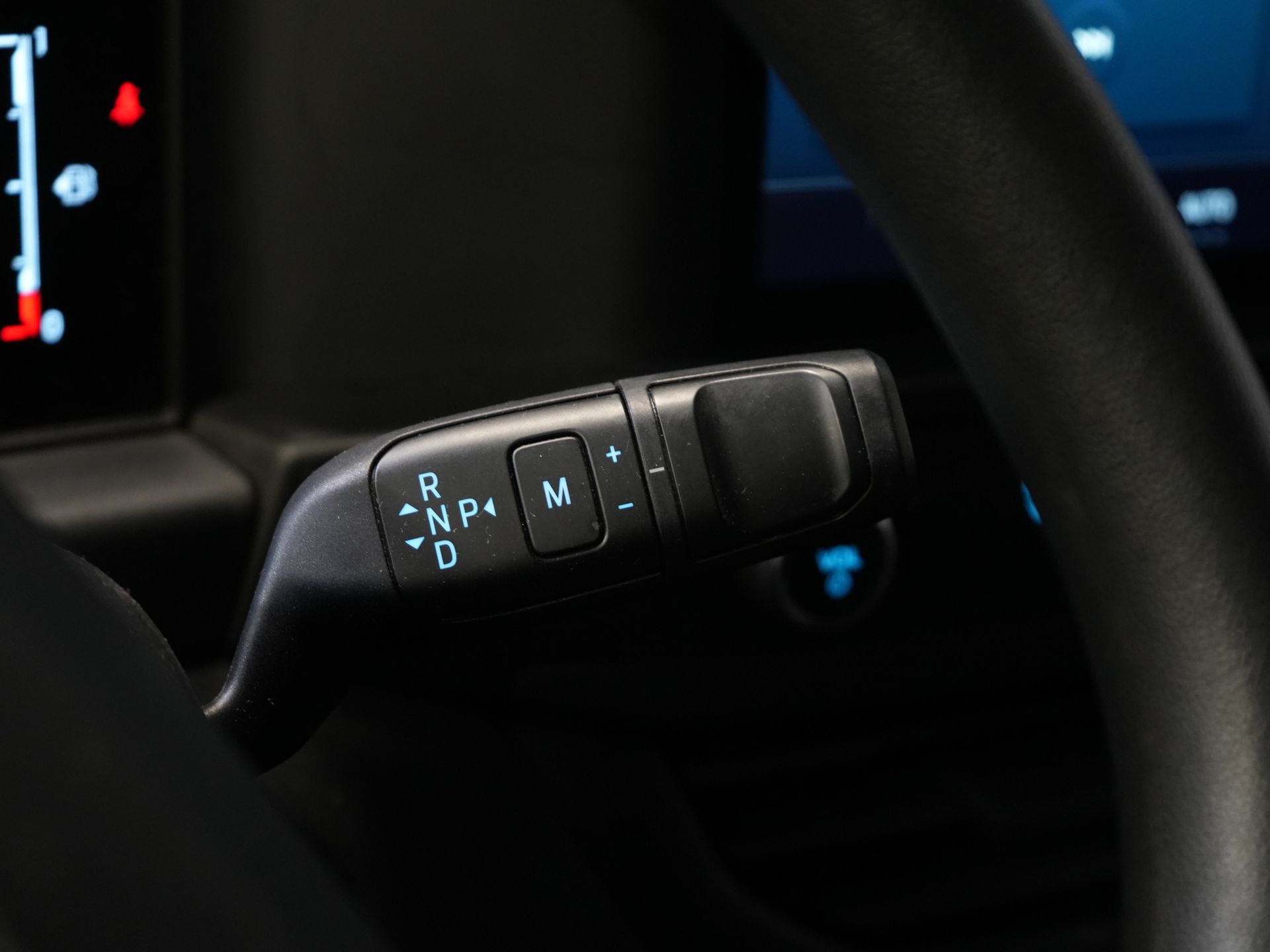 Ford Transit Custom Bestelbus 2.0 TDCI 136 pk Aut. L2 Trend BPM VRIJ! LED/ Carplay/ Camera/ Climate/ PDC/ Cruise