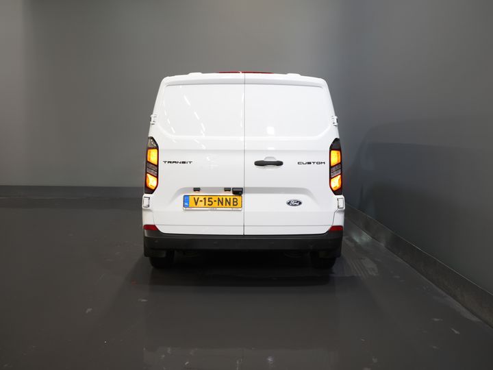 Ford Transit Custom Bestelbus 2.0 TDCI 136 pk Aut. L2 Trend BPM VRIJ! LED/ Carplay/ Camera/ Climate/ PDC/ Cruise