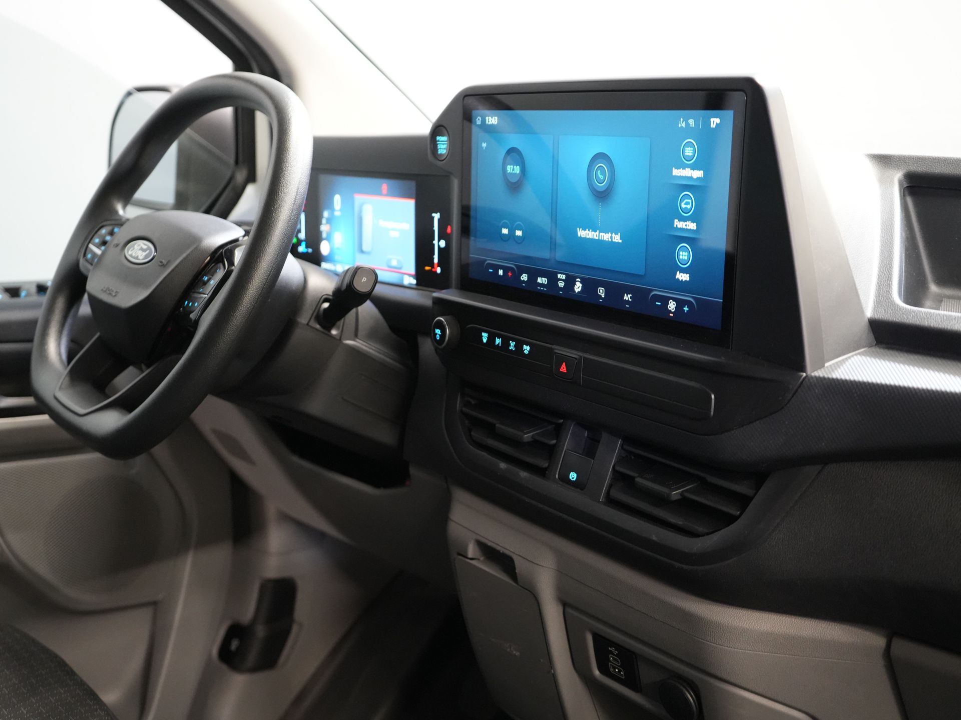 Ford Transit Custom Bestelbus 2.0 TDCI 136 pk Aut. L2 Trend BPM VRIJ! LED/ Carplay/ Camera/ Climate/ PDC/ Cruise