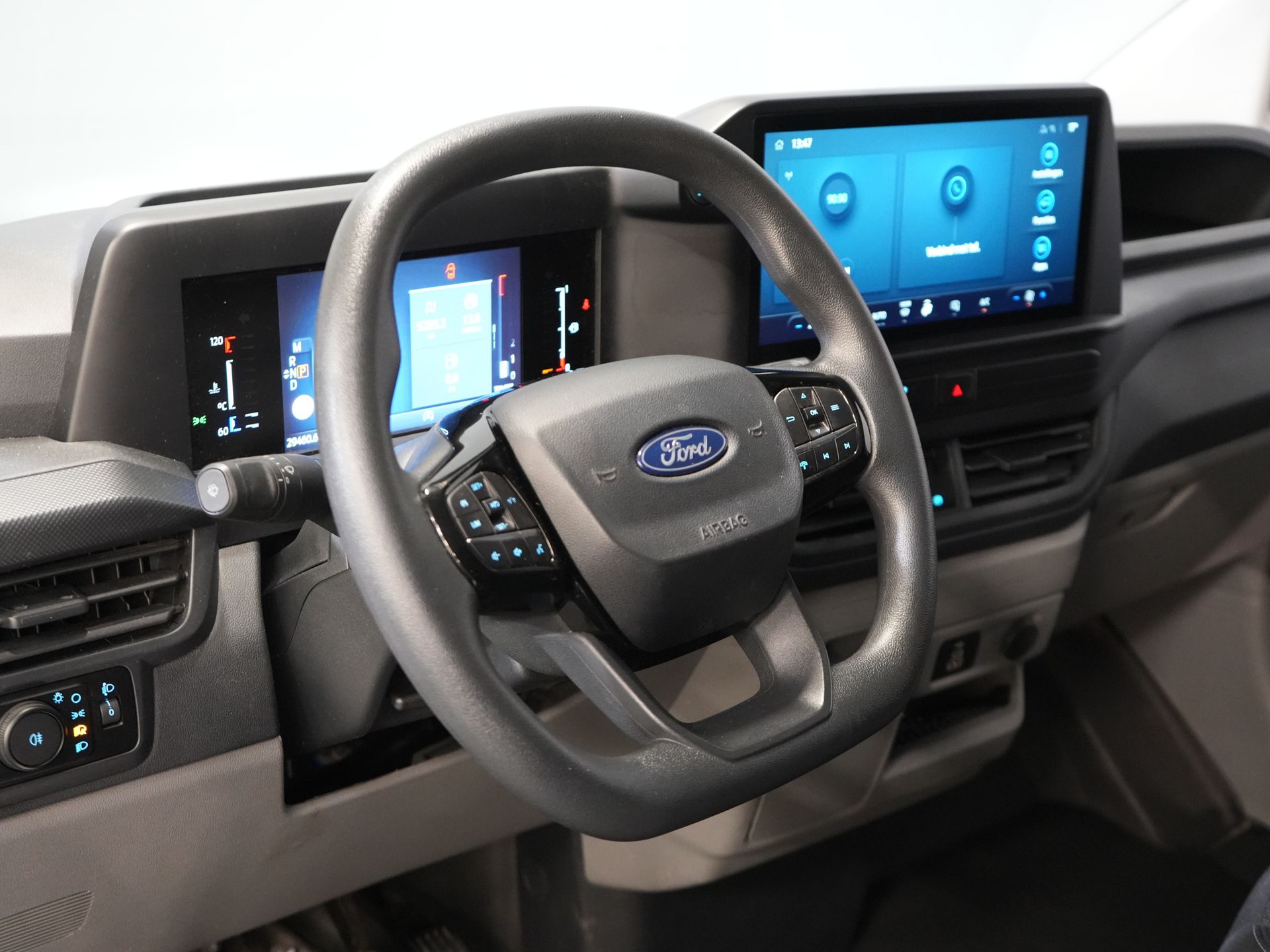 Ford Transit Custom Bestelbus 2.0 TDCI 136 pk Aut. L2 Trend BPM VRIJ! LED/ Carplay/ Camera/ Climate/ PDC/ Cruise