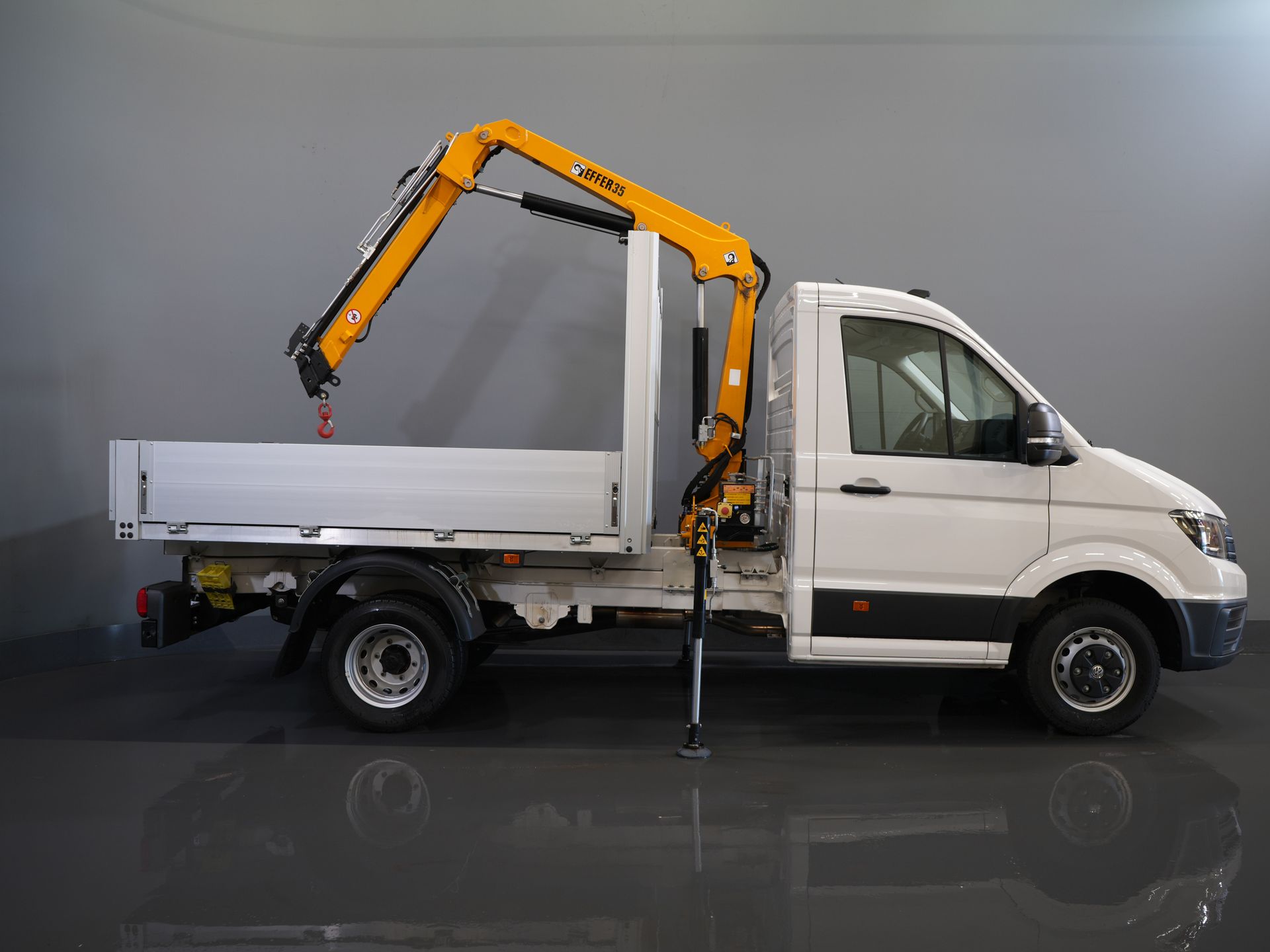 Volkswagen Crafter Carrocería abierta 50 165 CV Effer 352S Gancho de remolque/ Grúa/ Autokran/ Toma de fuerza/ Carrocería abierta/ Doble aire