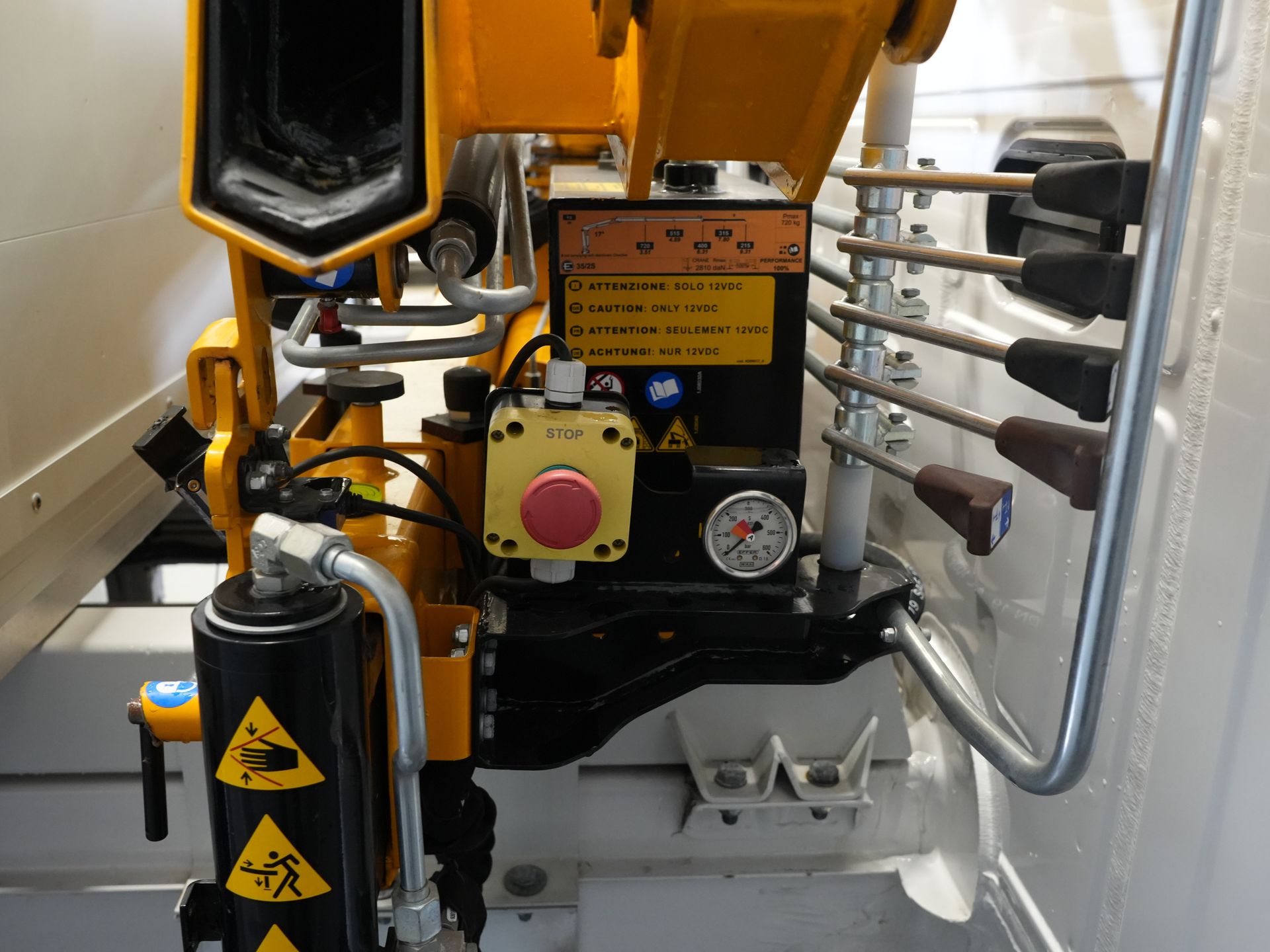 Volkswagen Crafter Carrocería abierta 50 165 CV Effer 352S Gancho de remolque/ Grúa/ Autokran/ Toma de fuerza/ Carrocería abierta/ Doble aire