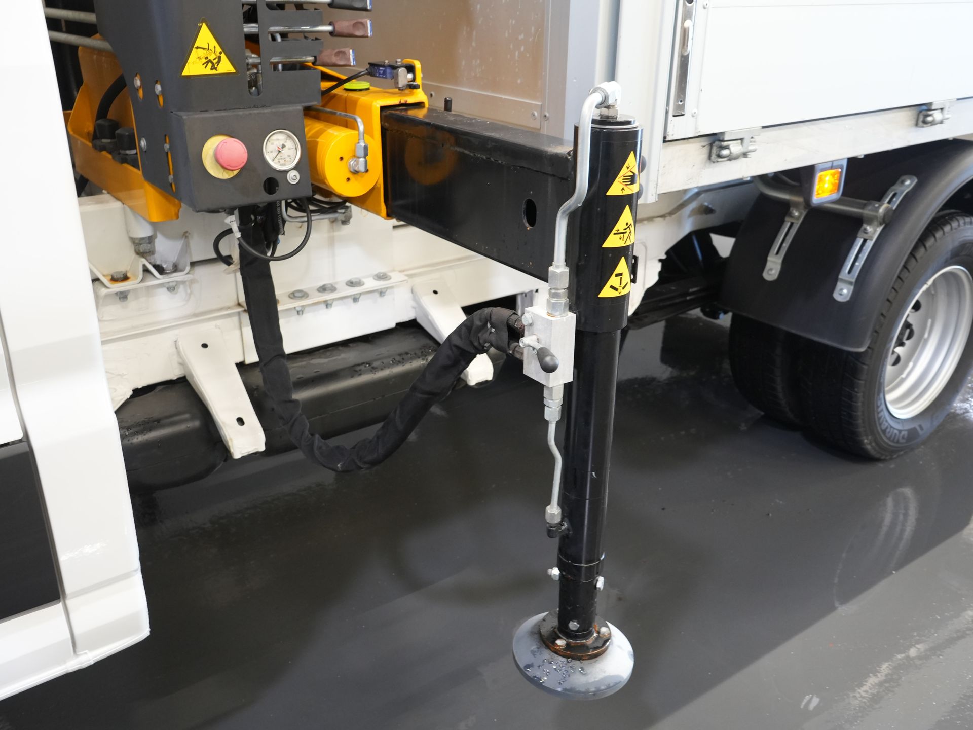 Volkswagen Crafter Carrocería abierta 50 165 CV Effer 352S Gancho de remolque/ Grúa/ Autokran/ Toma de fuerza/ Carrocería abierta/ Doble aire