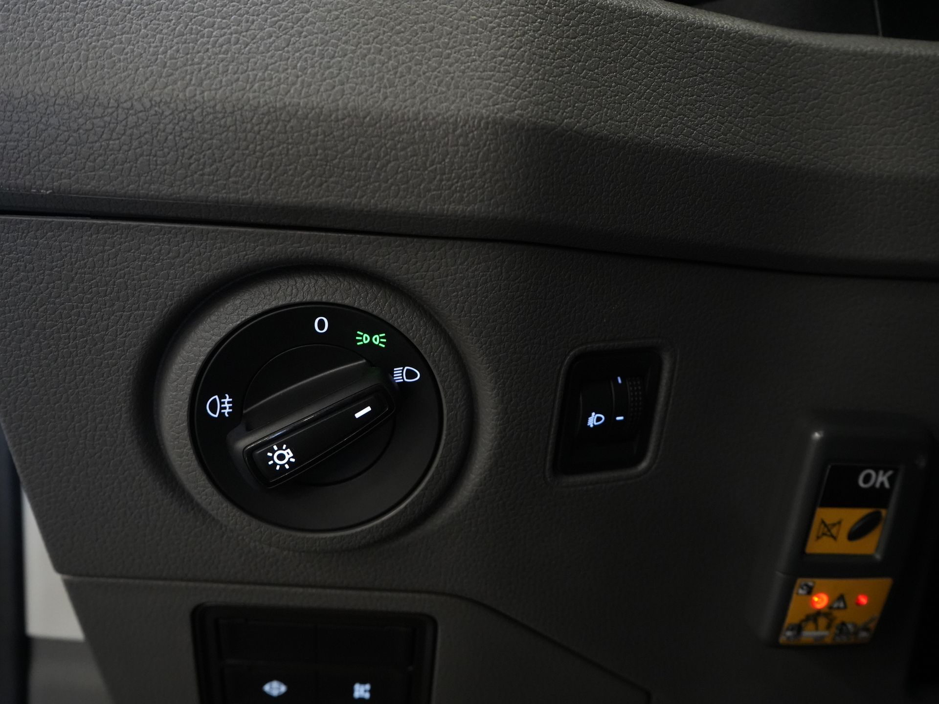 Volkswagen Crafter Carrocería abierta 50 165 CV Effer 352S Gancho de remolque/ Grúa/ Autokran/ Toma de fuerza/ Carrocería abierta/ Doble aire