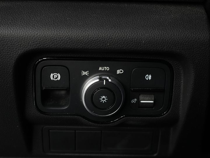 Mercedes-Benz Citan Bestelbus 112 CDI Aut. 3 Pers./ LED/ Stoelverw./ CarPlay/ Cruise/ Airco/ Dakdragers