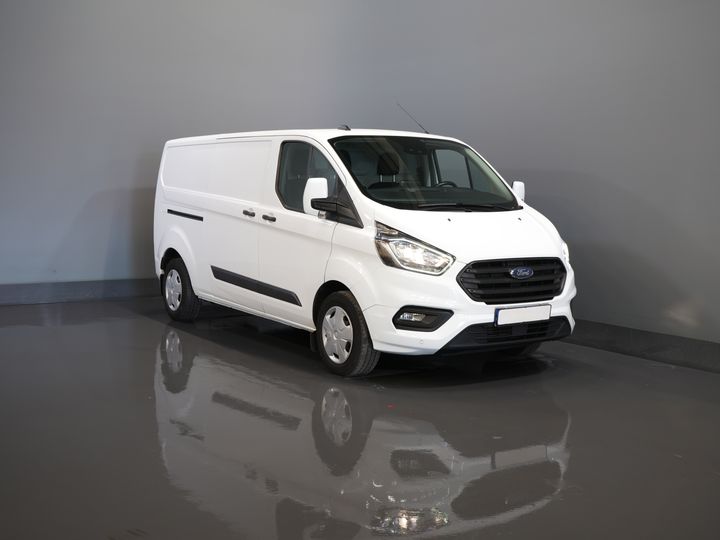 Ford Transit Custom Bestelbus 320 2.0 TDCI 130 pk L2 Trend BPM VRIJ! 2.8t Trekverm./ Stoelverw./ Carplay/ Camera/ PDC/ Cruise/ Trekhaak