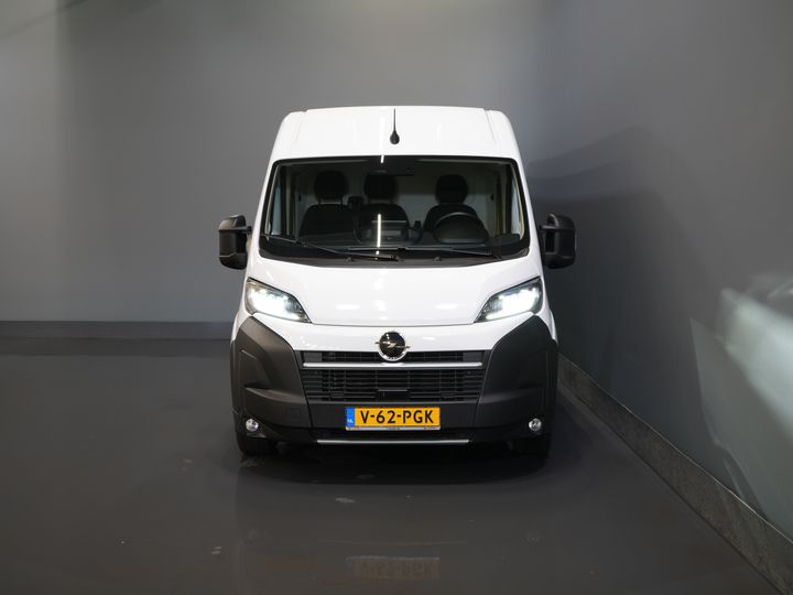 Vauxhall Movano Van 2.2 140 CV L3H2 LED/ Virtual Cockpit/ 3.0t Towingverm./ 270Gr.Doors/ Carplay/ Climate/ Navi/ Camera/ Cruise/ PDC