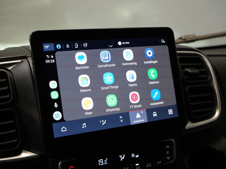 Vauxhall Movano Van 2.2 140 CV L3H2 LED/ Virtual Cockpit/ 3.0t Towingverm./ 270Gr.Doors/ Carplay/ Climate/ Navi/ Camera/ Cruise/ PDC