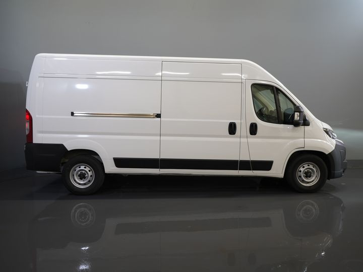 Vauxhall Movano Van 2.2 140 CV L3H2 LED/ Virtual Cockpit/ 3.0t Towingverm./ 270Gr.Doors/ Carplay/ Climate/ Navi/ Camera/ Cruise/ PDC
