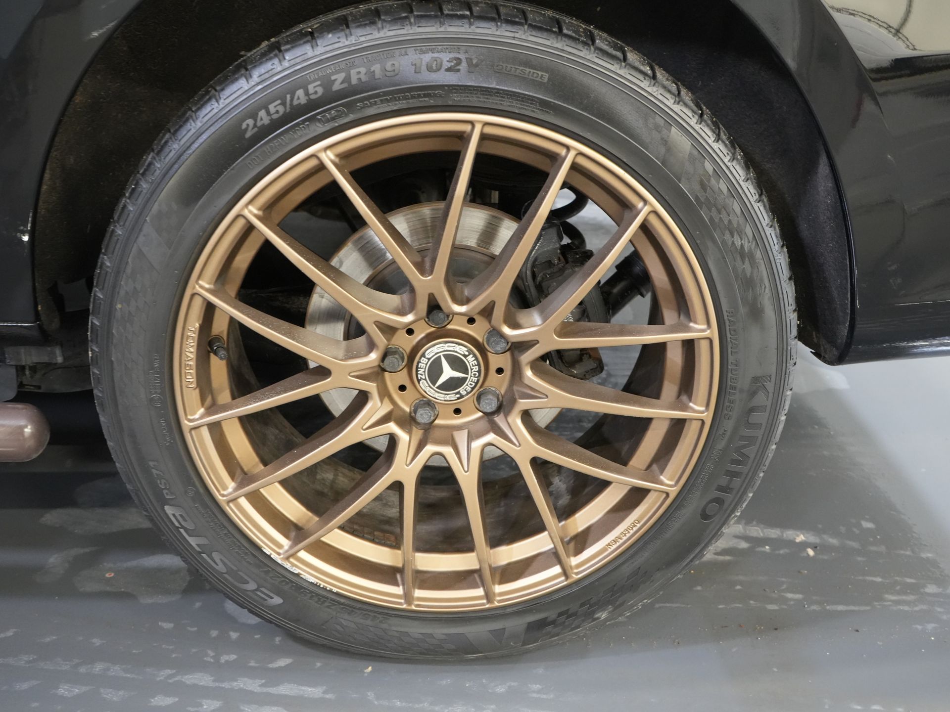 Mercedes-Benz Vito Van 114 CDI авт. DC Double Cab Buffl Leather / 2x зсувні двері / Carplay / Navi / Спойлер / Передня кромка / Бокові панелі / 18” LMV / Круїз / Кондиціонер