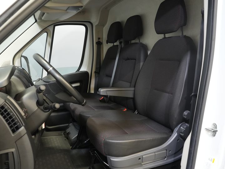 Citroën Jumper Van 2.2 HDI L2H2 Carplay/ Navi/ Clima/ Cruise/ Camera/ PDC/ DAB