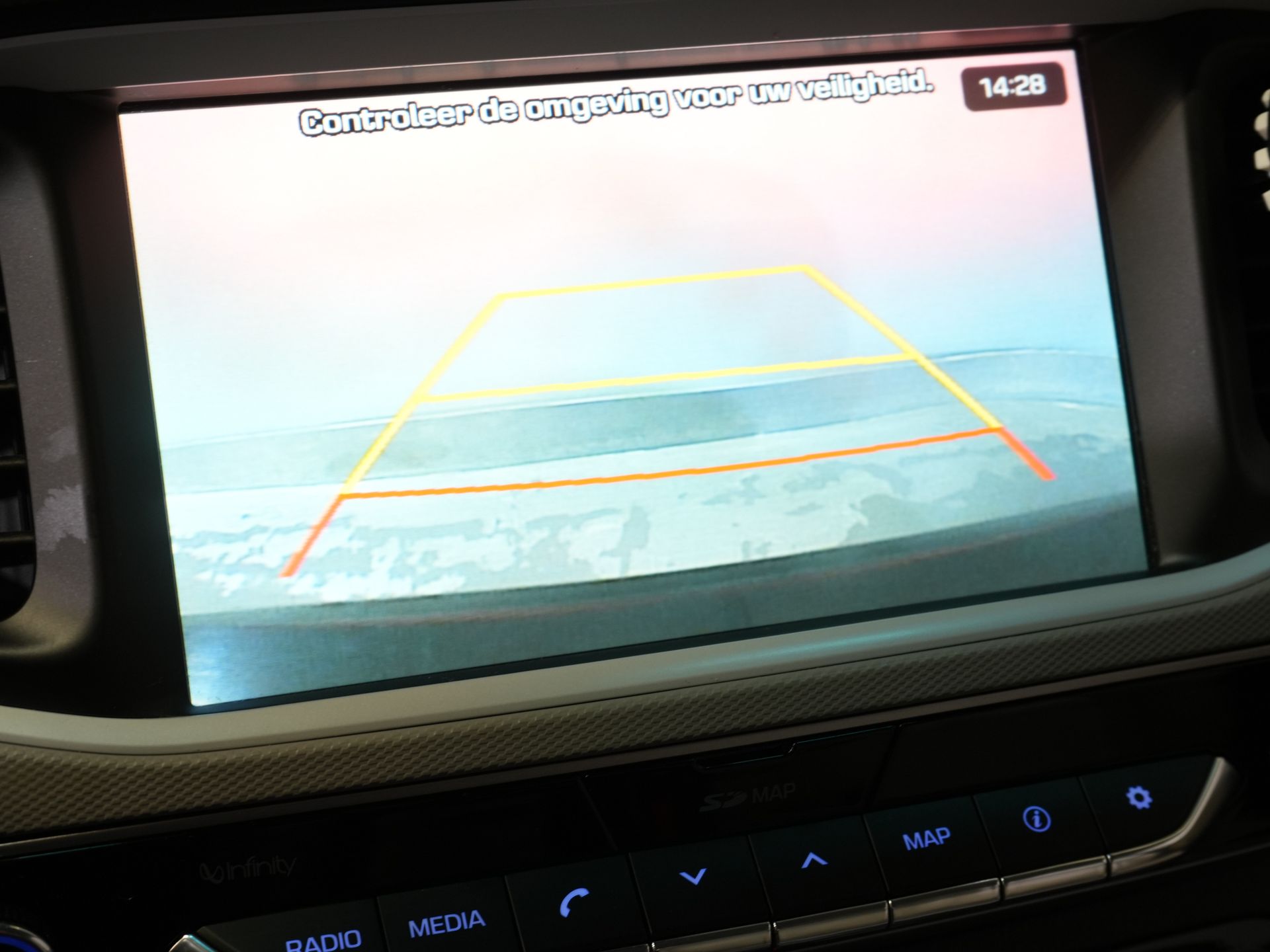 Hyundai IONIQ Hatchback 1.6 GDi Premium LED/ Adapt.Cruise/ Skóra/ Podgrzewane fotele/ Chłodzone fotele/ Podgrzewana kierownica/ Pamięć fotela/ CarPlay/ Nawigacja/ Kamera/ Klimatyzacja