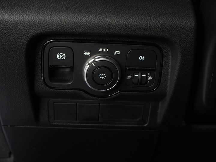 Mercedes-Benz Citan Van 110 CDI L2 Aut. 3Pers./ Seatverw./ Carplay/ Camera/ Cruise/ Airco/ Towbar/ PDC