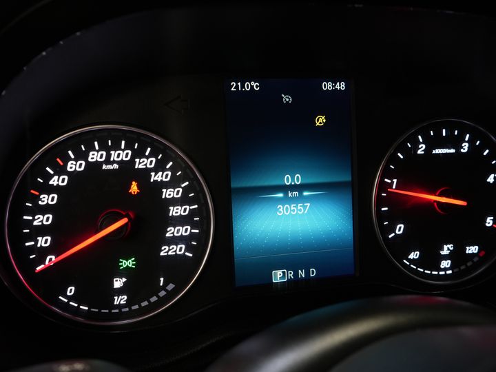Mercedes-Benz Citan Van 110 CDI L2 Aut. 3Pers./ Seatverw./ Carplay/ Camera/ Cruise/ Airco/ Towbar/ PDC