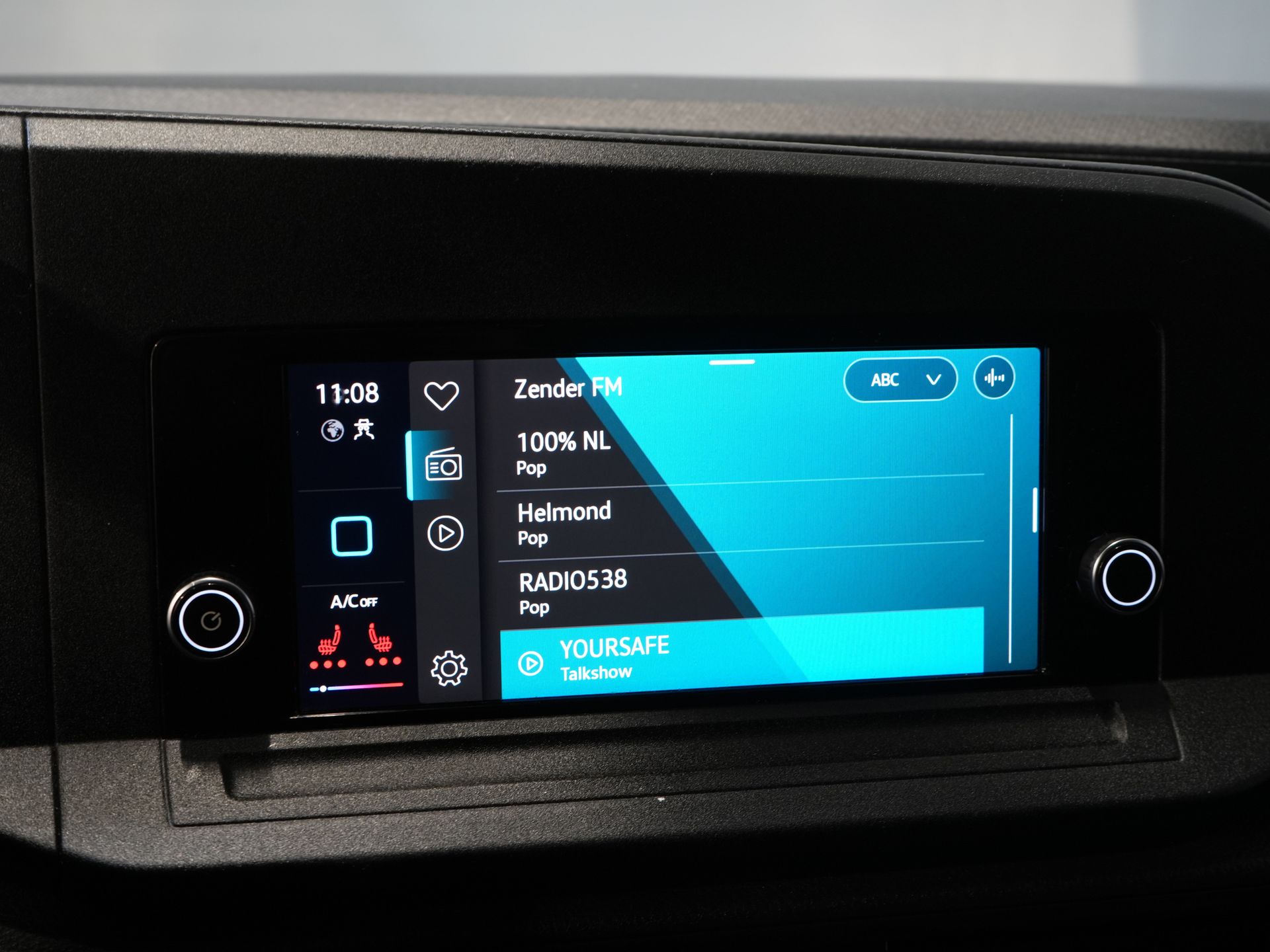 Volkswagen Caddy Cargo Maxi Van 2.0 TDI 125 PS DSG Aut. Carplay/ Airco/ Cruise/ PDC/ 16 ”LMV/ Anhängerkupplung