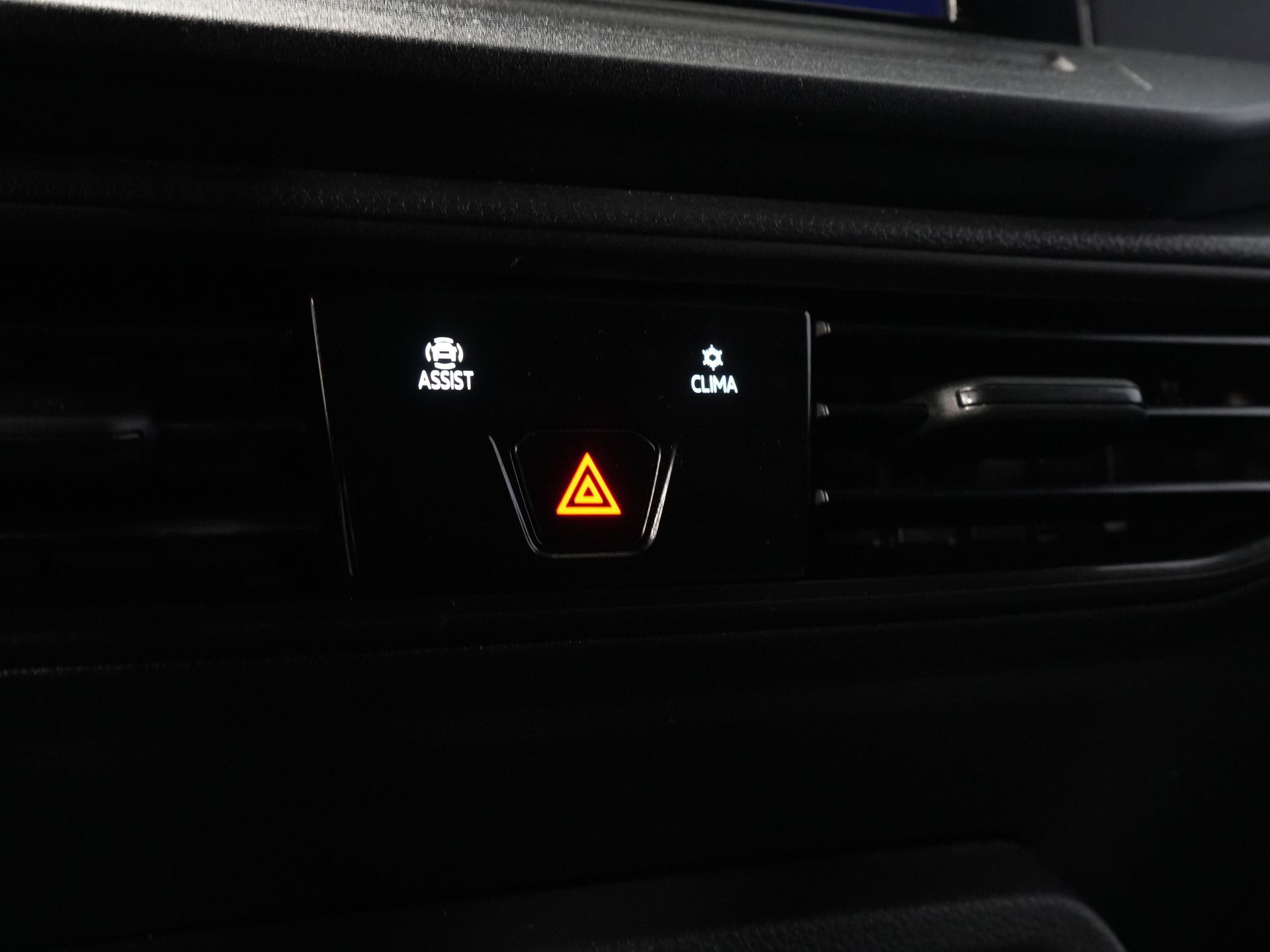 Volkswagen Caddy Cargo Maxi Van 2.0 TDI 125 PS DSG Aut. Carplay/ Airco/ Cruise/ PDC/ 16 ”LMV/ Anhängerkupplung
