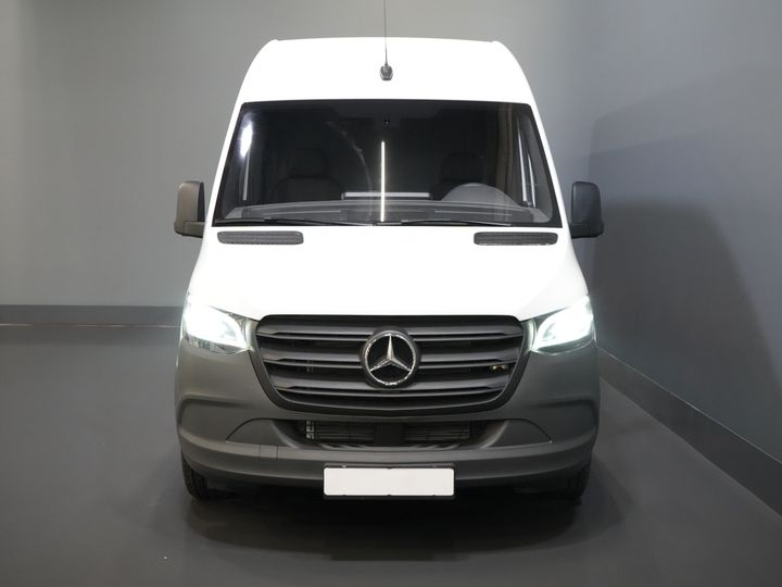Volkswagen Crafter Van (MB Sprinter 211) (DEMO) Aut. L2H2 BPM FREE/ LED/ Chauffage au sol/ Chauffage des sièges/ Carplay/ Croisière/ Caméra