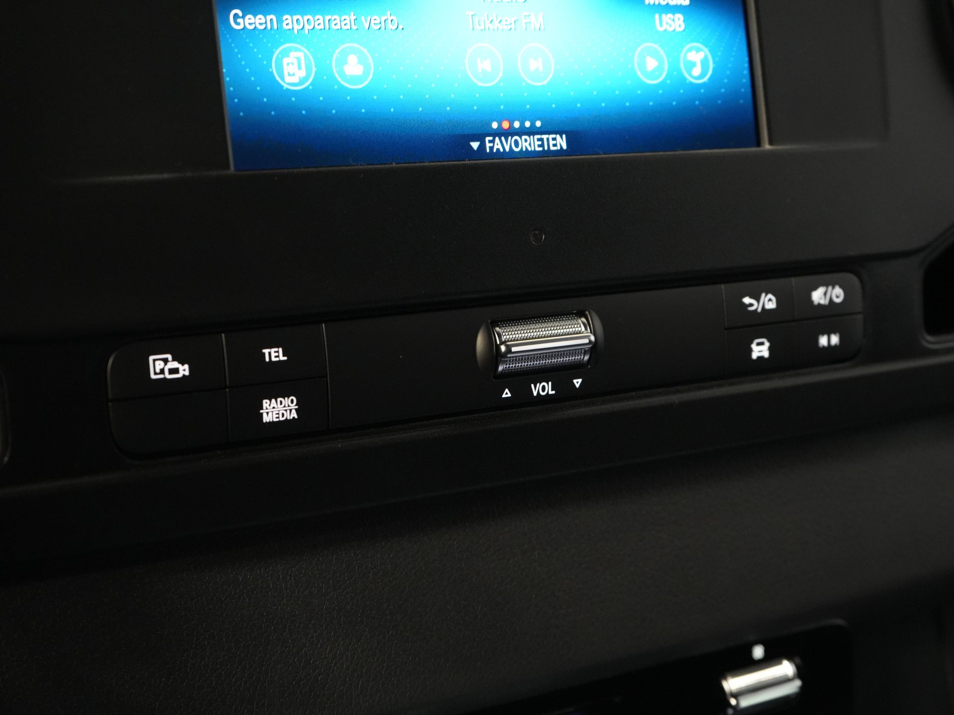 Volkswagen Crafter Van (MB Sprinter 211) (DEMO) Aut. L2H2 BPM FREE/ LED/ Chauffage au sol/ Chauffage des sièges/ Carplay/ Croisière/ Caméra