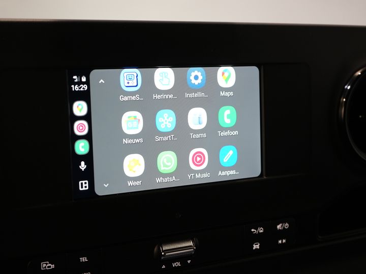 Volkswagen Crafter Van (MB Sprinter 211) (DEMO) Aut. L2H2 BPM FREE/ LED/ Chauffage au sol/ Chauffage des sièges/ Carplay/ Croisière/ Caméra