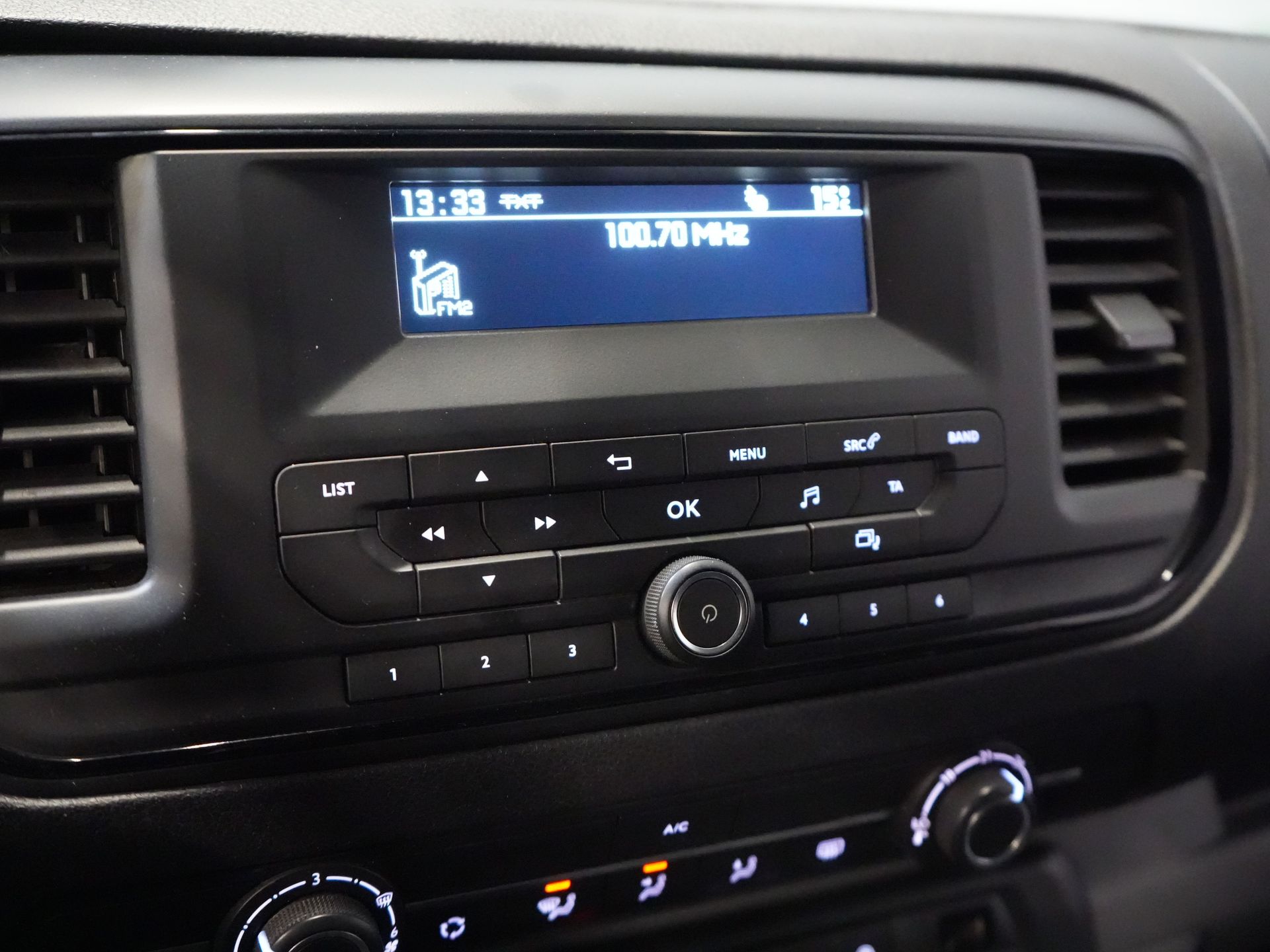 Toyota ProAce Van 1.6 D-4D 115 CP L2 BPM GRATUIT! Croazieră/ Cameră/ Bara de remorcare