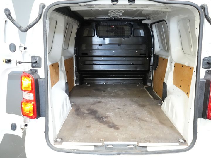 Toyota ProAce Van 1.6 D-4D 115 CP L2 BPM GRATUIT! Croazieră/ Cameră/ Bara de remorcare