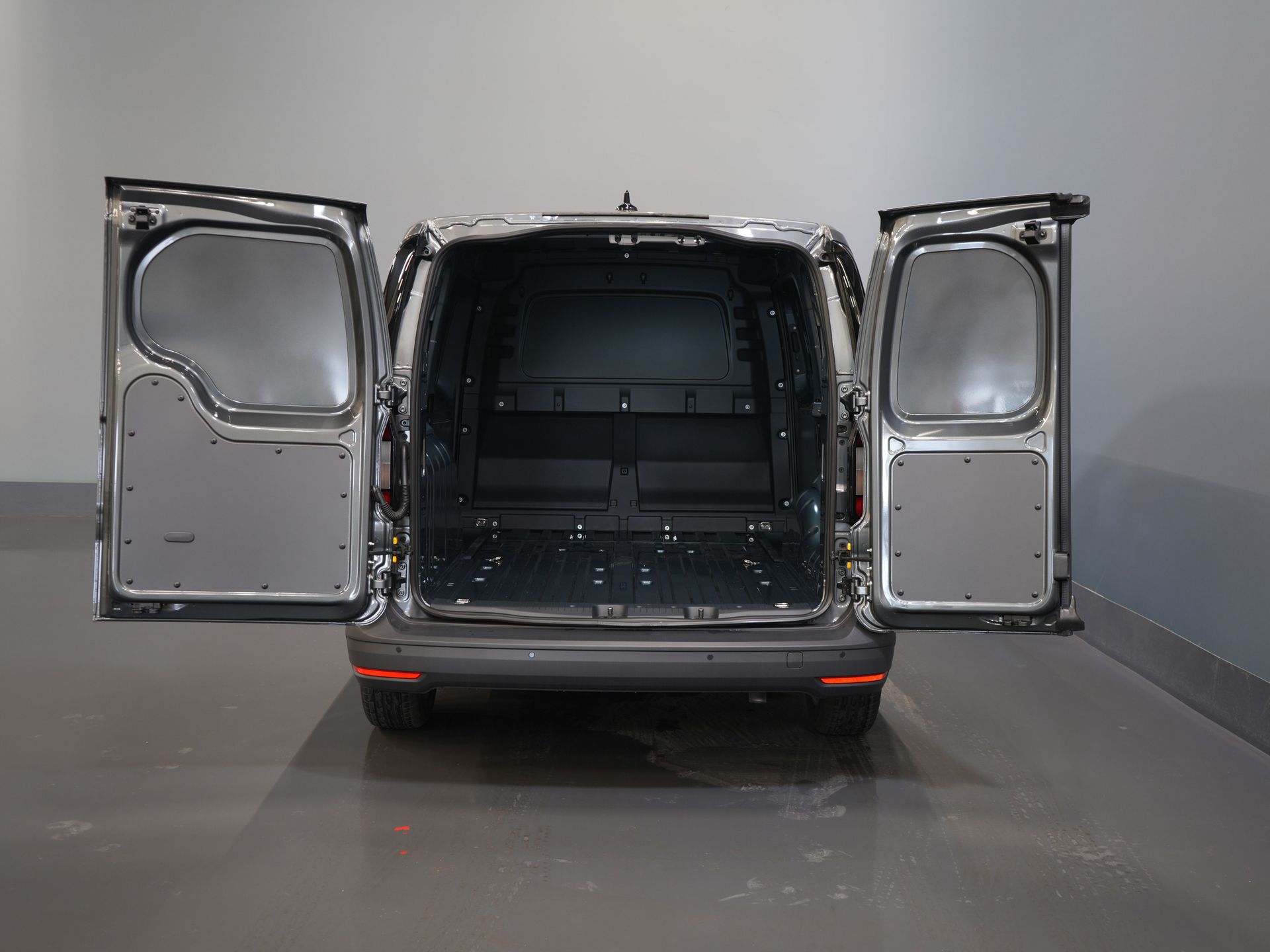 Volkswagen Caddy Cargo Maxi Van 2.0 TDI 125 CP DSG Aut. BPM FREE/ Virtual Cockpit/ Carplay/ Cruise/ PDC/ Invertor