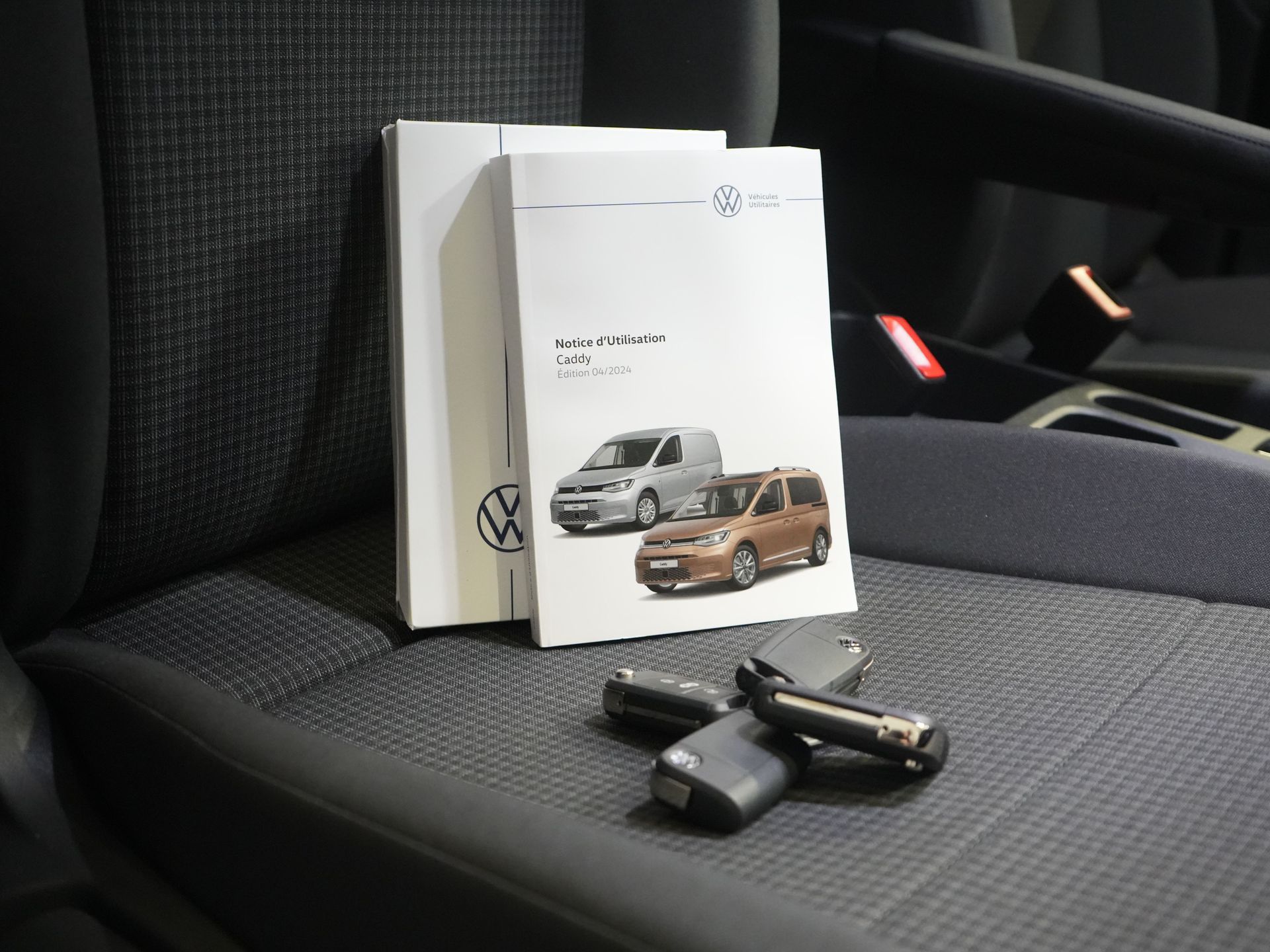 Volkswagen Caddy Cargo Maxi Van 2.0 TDI 125 CP DSG Aut. BPM FREE/ Virtual Cockpit/ Carplay/ Cruise/ PDC/ Invertor