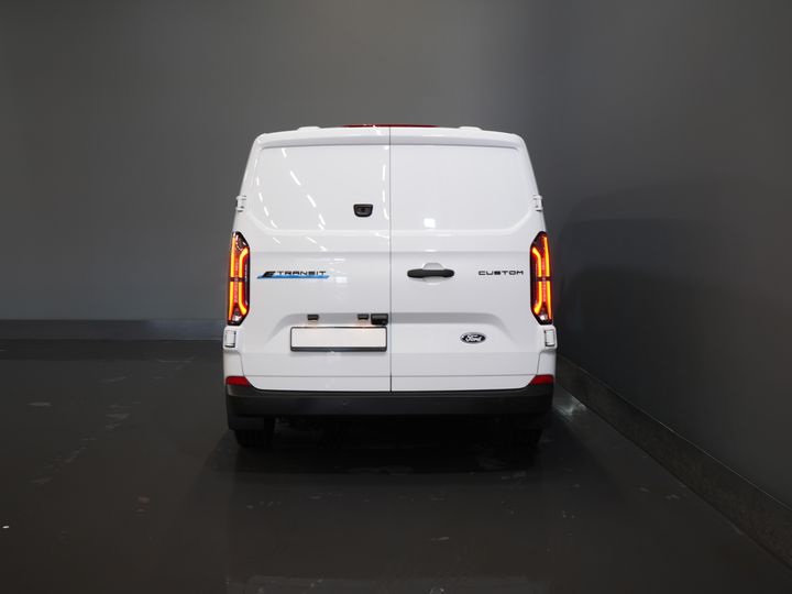 Ford E-Transit Custom Bestelbus Trend 65 kWh 330 km WLTP Garantie t/m 2029/ LED/ Standkachel/ Snellader/ 2.3t Trekverm./ Stuurverw./ Stoelverw./ Carplay/ Camera