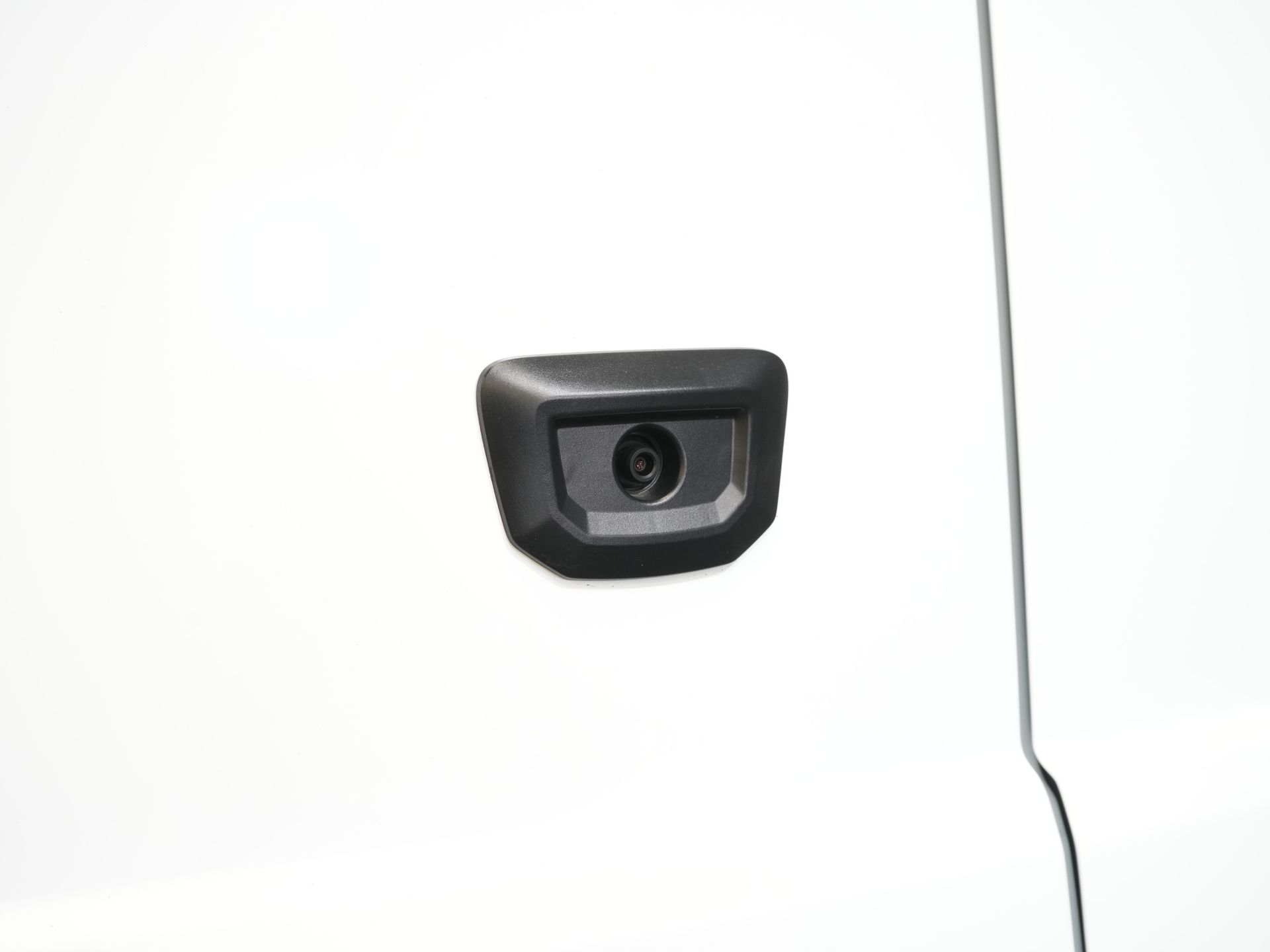 Ford E-Transit Custom Bestelbus Trend 65 kWh 330 km WLTP Garantie t/m 2029/ LED/ Standkachel/ Snellader/ 2.3t Trekverm./ Stuurverw./ Stoelverw./ Carplay/ Camera