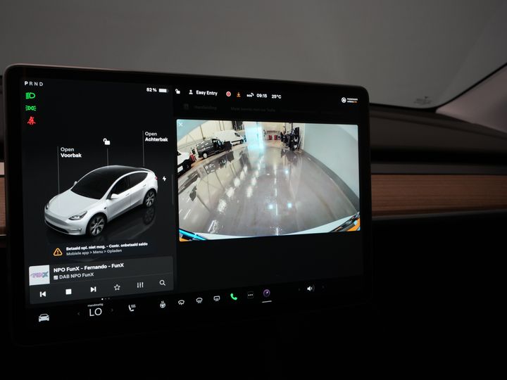 Tesla Model Y SUV Long Range AWD 75 kWh 540 km WLTP MARGE SOH 92%/ Pano/ Pompe à chaleur/ Adapt.Cruise/ Memory/ Elek.valve/ Seatverw./ Navi/ 360 camera