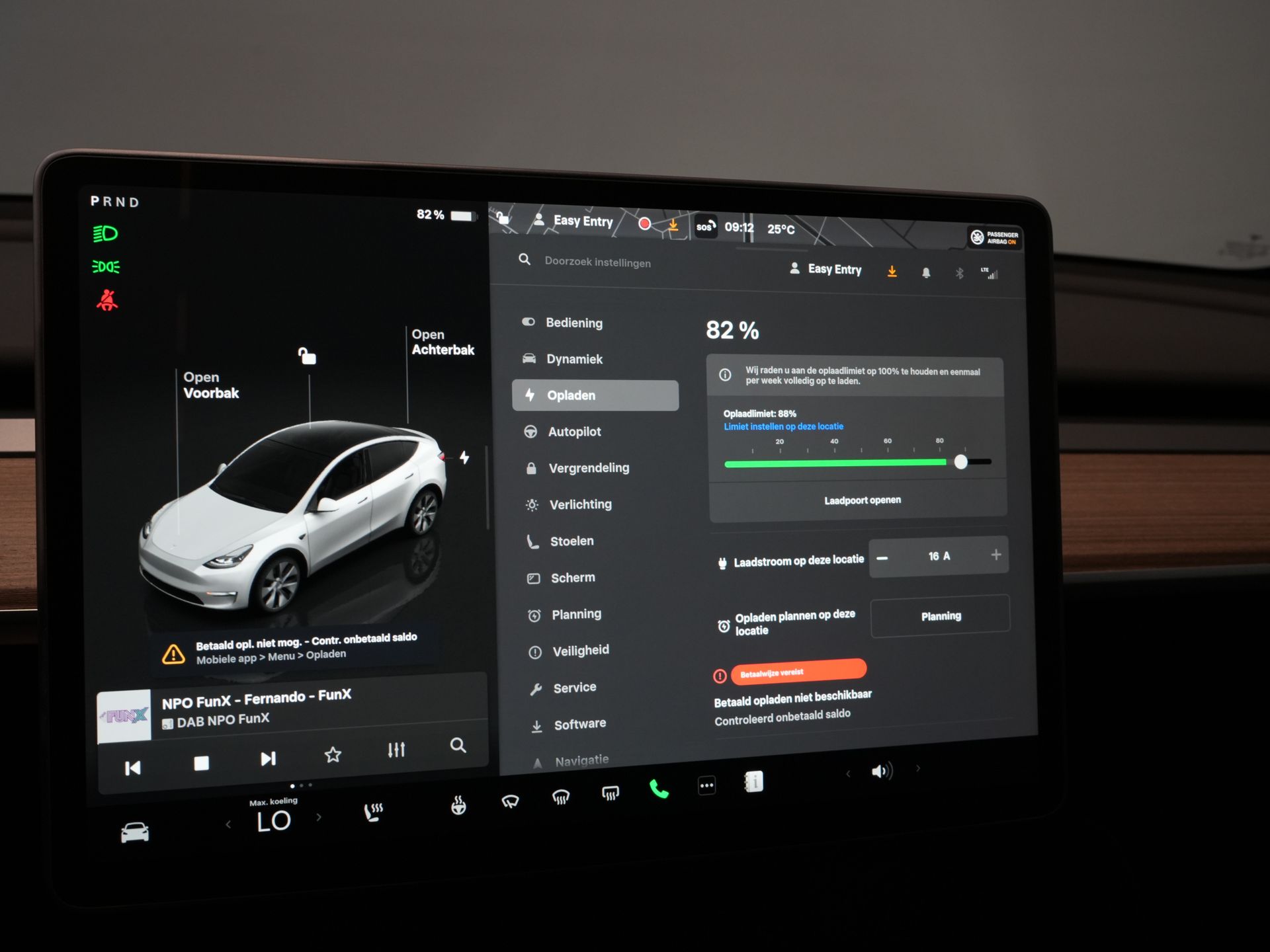 Tesla Model Y SUV Long Range AWD 75 kWh 540 km WLTP MARGE SOH 92%/ Pano/ Pompe à chaleur/ Adapt.Cruise/ Memory/ Elek.valve/ Seatverw./ Navi/ 360 camera
