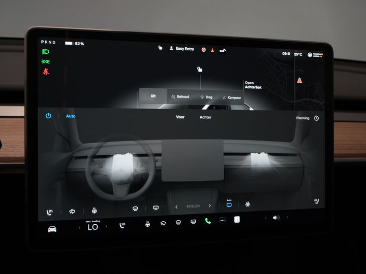 Tesla Model Y SUV Long Range AWD 75 kWh 540 km WLTP MARGE SOH 92%/ Pano/ Pompe à chaleur/ Adapt.Cruise/ Memory/ Elek.valve/ Seatverw./ Navi/ 360 camera